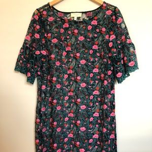 Embroidered gorgeous tunic from Anthropologie